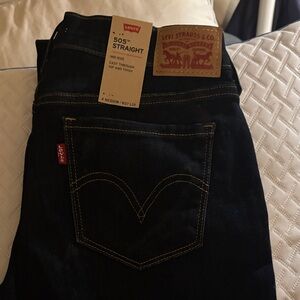 Women’s Levi's Indigo Straight Jeans  size 4 NWT W27/L32